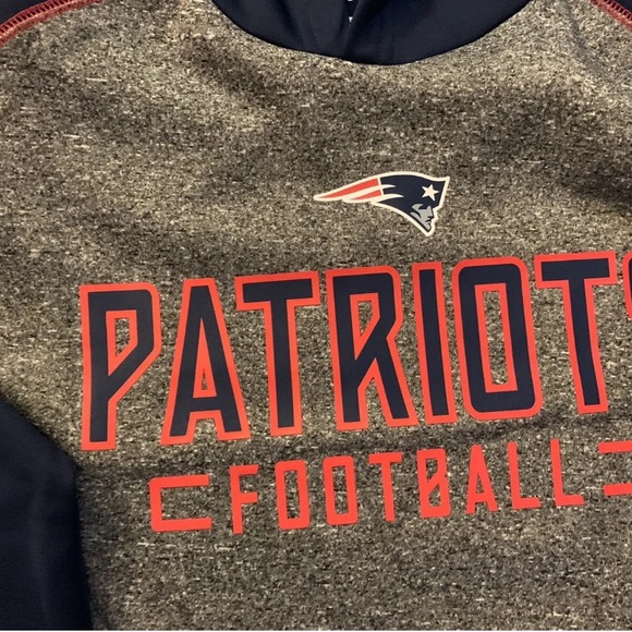 NWT Men's Fanatics New England Patriots Chiller Fleece Hoodie (XL) Athletic fit - Picture 3 of 5